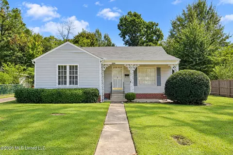 1316 Calhoun, Yazoo City, MS 39194