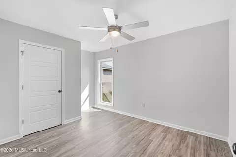 Bedroom - 533 Stone Brook Pl, Brandon, MS 39042 photo 2 of 2