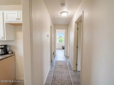 Entry Way - 2716 Rutledge Ave, Jackson, MS 39213 photo 1 of 1