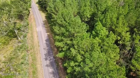 5464 Pecan Orchard Rd # C, Liberty, MS 39645