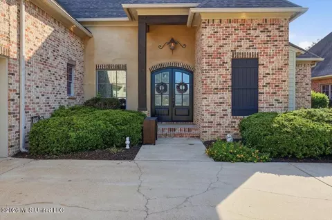 Exterior - 104 Bristol Cv, Madison, MS 39110 photo 3 of 5