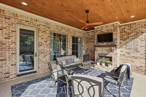 Exterior - 104 Bristol Cv, Madison, MS 39110 photo 4 of 5