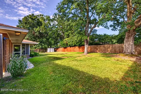 Exterior - 511 N Forest Ave, Long Beach, MS 39560 photo 3 of 9