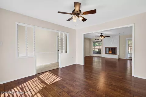 Living - 511 N Forest Ave, Long Beach, MS 39560 photo 1 of 7