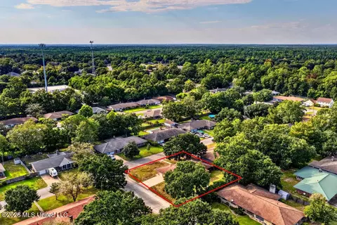 View/Area - 511 N Forest Ave, Long Beach, MS 39560 photo 3 of 6