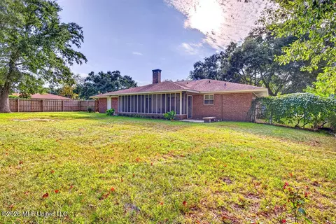Exterior - 511 N Forest Ave, Long Beach, MS 39560 photo 7 of 9