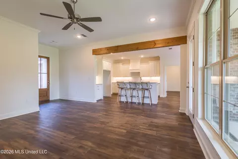 Living - 8 Silverstone, Petal, MS 39465 photo 3 of 4
