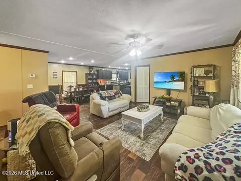 365 Thomasville Rd, Florence, MS 39073 photo 10