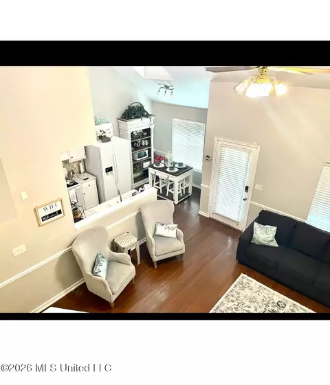 Entry Way - 24 N Brandy Ct, Brandon, MS 39047 photo 1 of 1