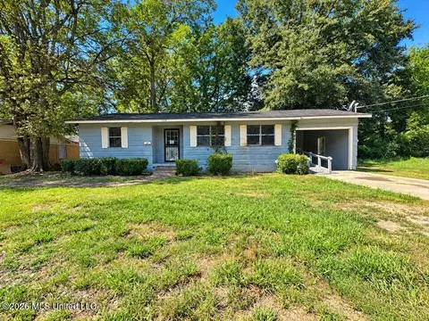 1114 Johnson Ave, Cleveland, MS 38732