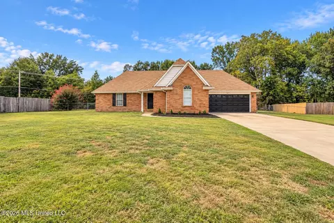 Exterior - 6972 Fox Briar Cv, Walls, MS 38680 photo 1 of 2