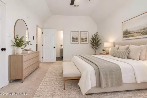 Bedroom - 6972 Fox Briar Cv, Walls, MS 38680 photo 1 of 4