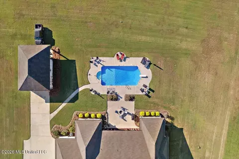 Exterior - 317 Northaven Dr, Jackson, MS 39209 photo 15 of 15