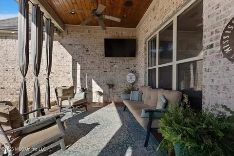Exterior - 317 Northaven Dr, Jackson, MS 39209 photo 7 of 15