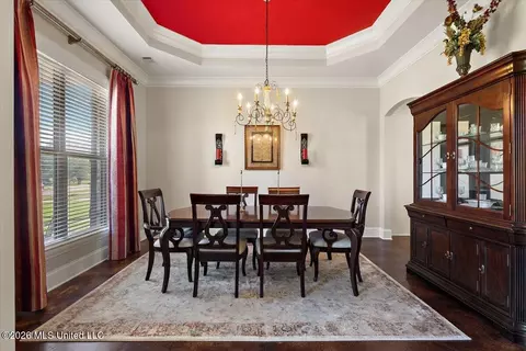 Dining - 317 Northaven Dr, Jackson, MS 39209 photo 1 of 4