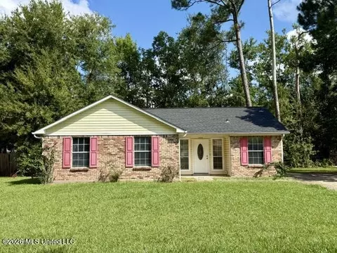 1628 Springridge Rd, Gautier, MS 39553