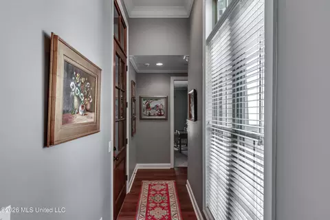 Entry Way - 103 Ridgetop Cir, Flowood, MS 39232 photo 5 of 6