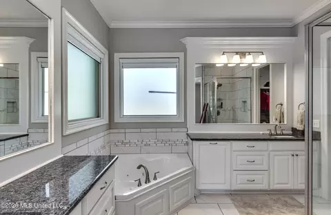Bath - 103 Ridgetop Cir, Flowood, MS 39232 photo 1 of 10