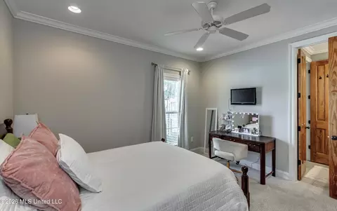 Bedroom - 103 Ridgetop Cir, Flowood, MS 39232 photo 11 of 16