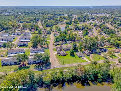 View/Area - 103 Wickstead Dr, Clinton, MS 39056 photo 5 of 6