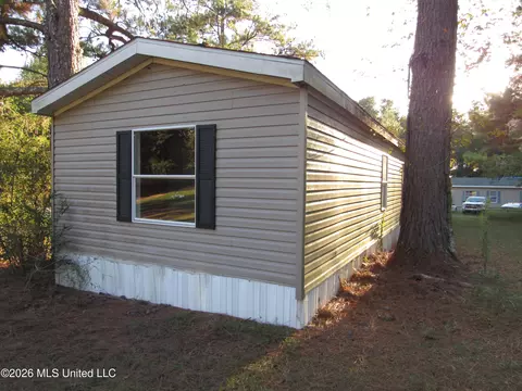 1901 NW Zetus Rd, Brookhaven, MS 39601 photo 3