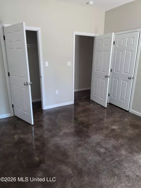 Bedroom - 127 Ridge Rd, Sarah, MS 38665 photo 1 of 2
