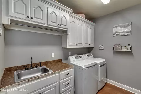 Other - 143 Glen Arbor Ct, Brandon, MS 39042 photo 7 of 20