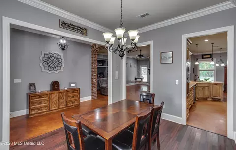 Dining - 143 Glen Arbor Ct, Brandon, MS 39042 photo 1 of 1