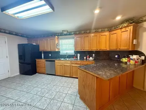 Kitchen - 1409 Matthews Rd, Gloster, MS 39638 photo 3 of 3