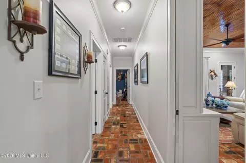 Entry Way - 176 Big Hill Rd, Sumrall, MS 39482 photo 3 of 4