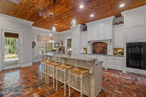 Kitchen - 176 Big Hill Rd, Sumrall, MS 39482 photo 2 of 5