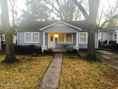 106 3rd Avenue Southwest Ave, Magee, MS 39111