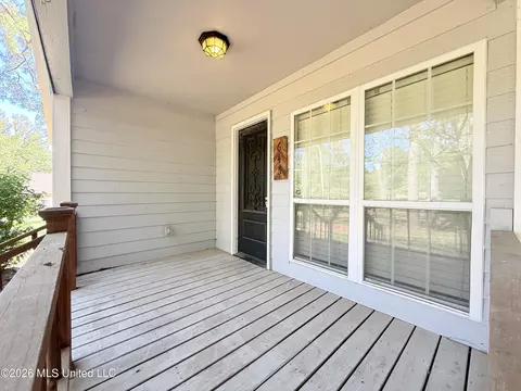 Exterior - 645 Zetus Rd, Brookhaven, MS 39601 photo 2 of 8