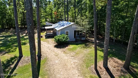 645 Zetus Rd, Brookhaven, MS 39601