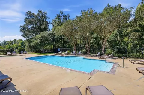 Exterior - 127 Eastside Dr, Brandon, MS 39047 photo 9 of 9