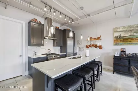 Kitchen - 145 Republic St #321, Madison, MS 39110 photo 1 of 4
