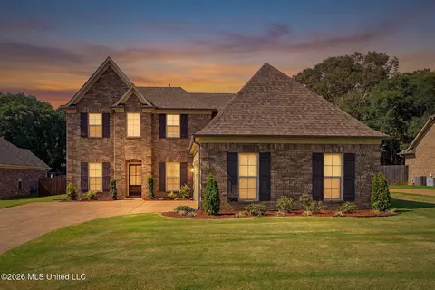 Exterior - 1316 Heritage Dr, Hernando, MS 38632 photo 3 of 6