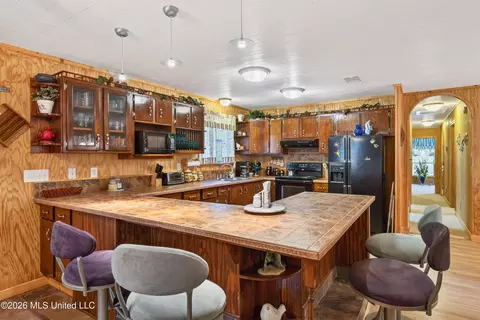 Kitchen - 1713 Deer Ln, Lucedale, MS 39452 photo 4 of 4