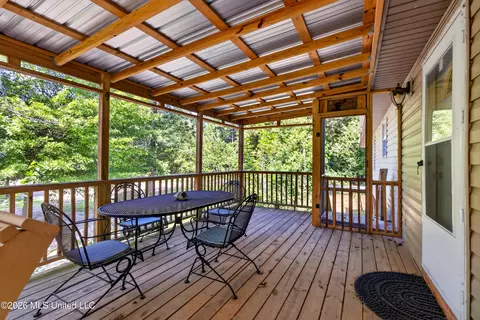 Exterior - 1713 Deer Ln, Lucedale, MS 39452 photo 6 of 11
