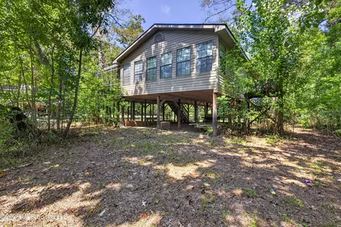 Exterior - 1713 Deer Ln, Lucedale, MS 39452 photo 9 of 11
