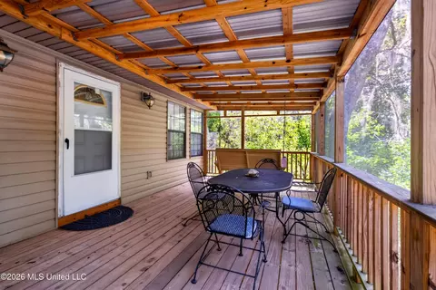 Exterior - 1713 Deer Ln, Lucedale, MS 39452 photo 5 of 11