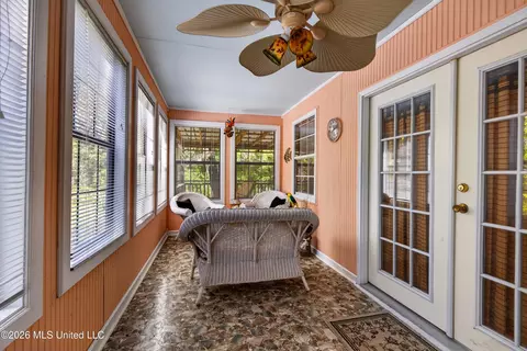 Exterior - 1713 Deer Ln, Lucedale, MS 39452 photo 4 of 11