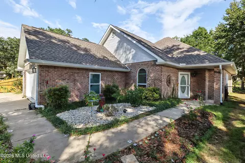 638 Oakleigh Ave, Gulfport, MS 39507