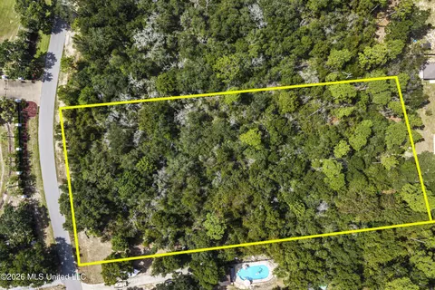 Sound Bluff Road, Ocean Springs, MS 39564