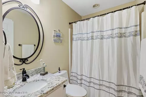 Bath - 433 Westport Way, Flowood, MS 39232 photo 5 of 5