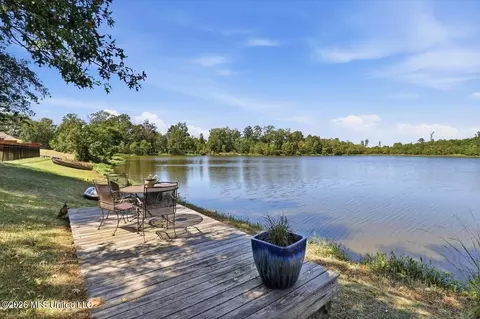Exterior - 433 Westport Way, Flowood, MS 39232 photo 7 of 10