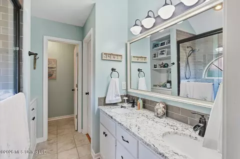 Bath - 433 Westport Way, Flowood, MS 39232 photo 1 of 5