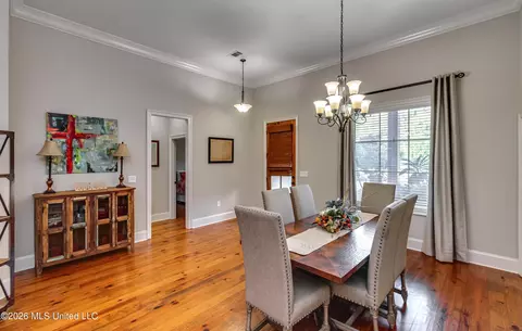 Dining - 112 Tailfeather Dr, Madison, MS 39110 photo 2 of 6