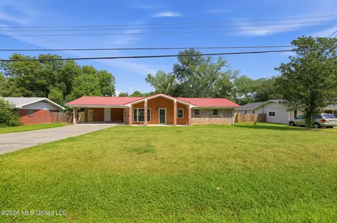 806 Louis Wilson Dr, Brandon, MS 39042