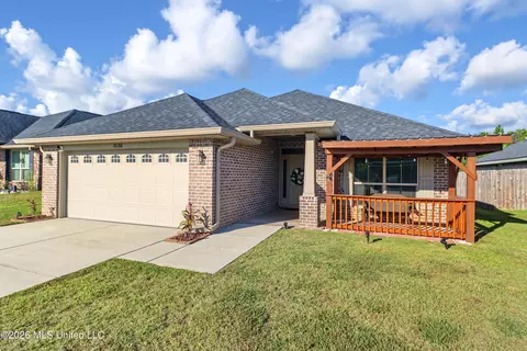 18188 Tiffany Renee Dr, Gulfport, MS 39503